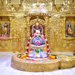 Gujarat Jyotirlinga Shaktipeeth Devi Temple and Famous Krishna Temple Tour