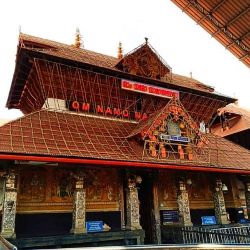Tour Package Cochin Guruvayur Kaladi Chotanikara 2 Night 3 Days