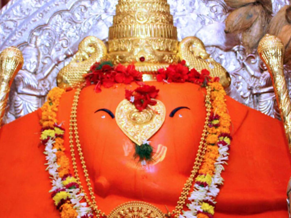 Ashtavinayak Temple Ganapati worship has special significance in Marathi  culture | Ashtavinayak Temple: जहां खुद प्रकट हुए थे भगवान गणेश, प्राकृतिक  हैं प्रतिमाएं | News Track in Hindi