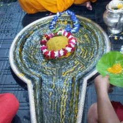 Tour Varanasi Allahabad Bodhgaya Baidyanath Jyotirlinga 5 Night 6 Days