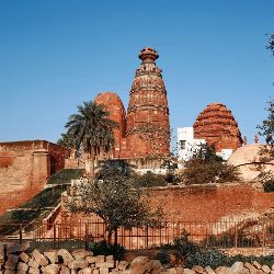 Delhi Mathura 1 Night 2 Days Package