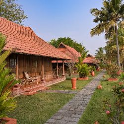 kondai lip backwater resort a c cottage Kondai Lip Backwater Heritage Resort Alleppey