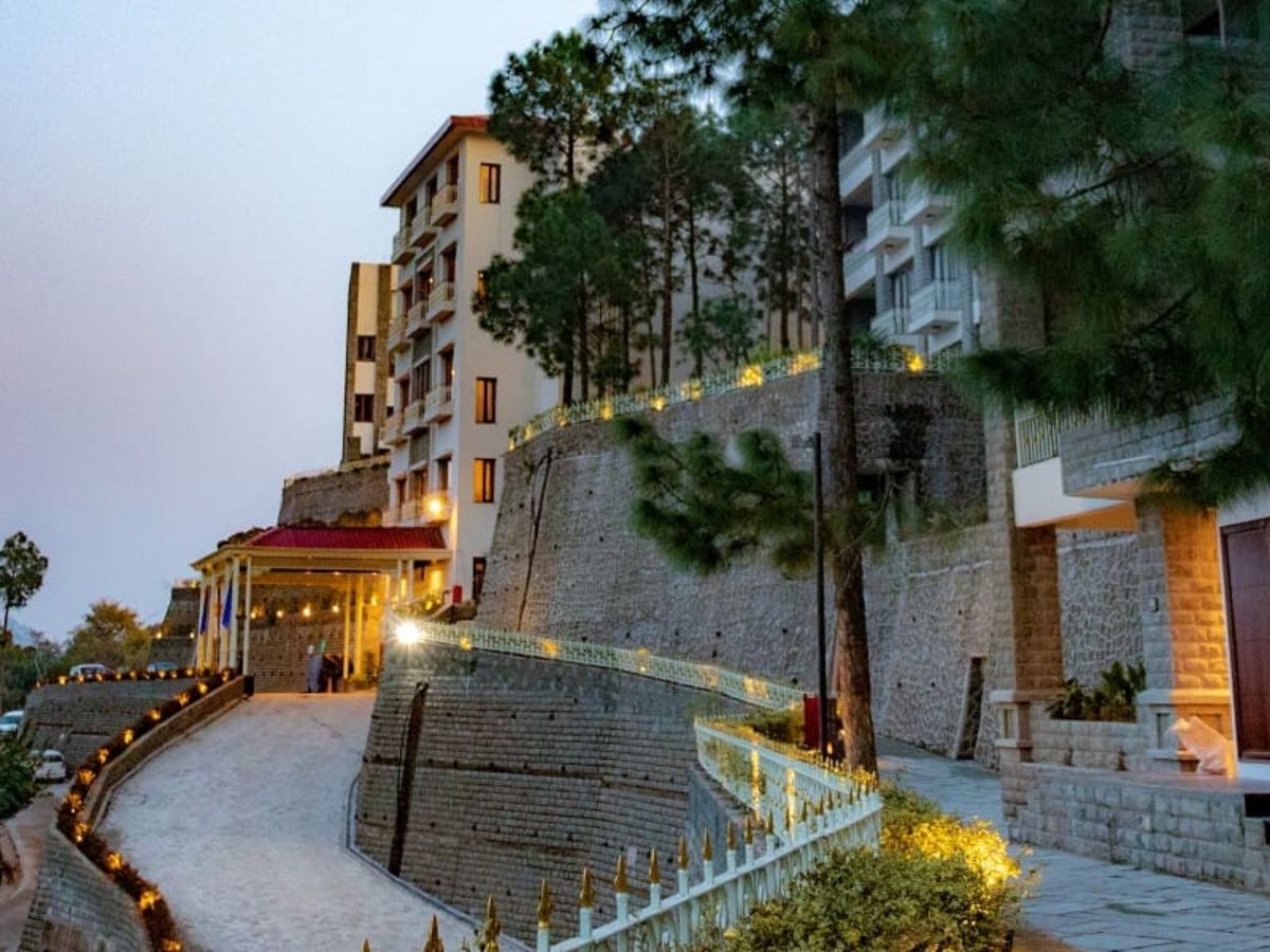 Fortune Select Forest Hill, Solan | Blessingsonthenet.com