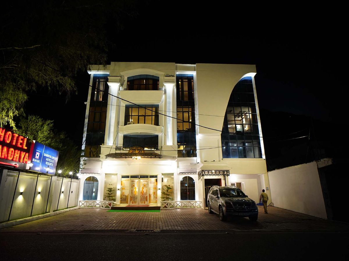 Sandhaya Palace Kullu: Discover the Majestic Charm Sandhaya Palace Kullu: Discover the Majestic Charm